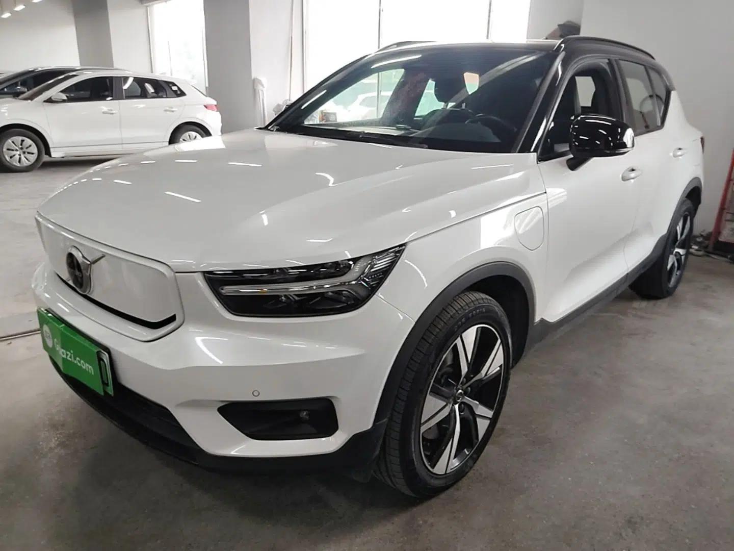 Volvo XC40 New Energy 2021 P8 Pure Electric All-Wheel Drive Smart Luxury Sport Edition — миниатюра 1
