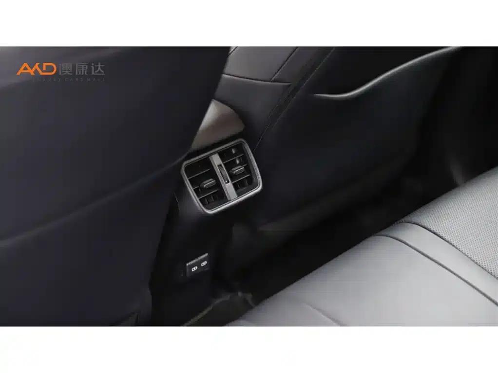 Lexus UX260h/2.0/2020/Facelift Explore Edition — миниатюра 9