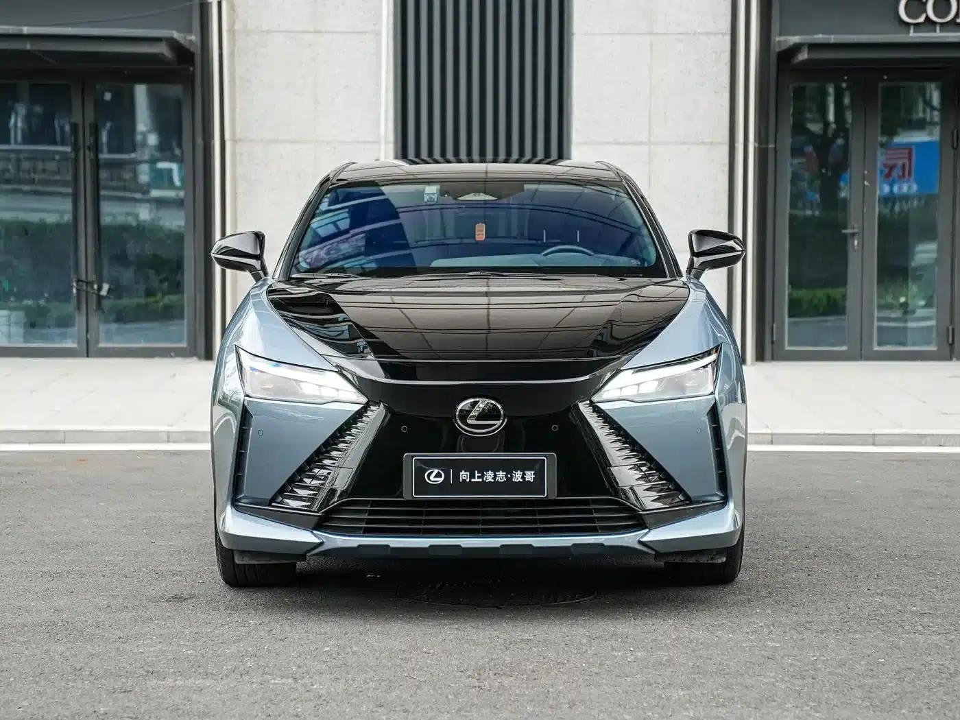 Lexus RZ 2023 450e AWD Luxury Edition — миниатюра 2