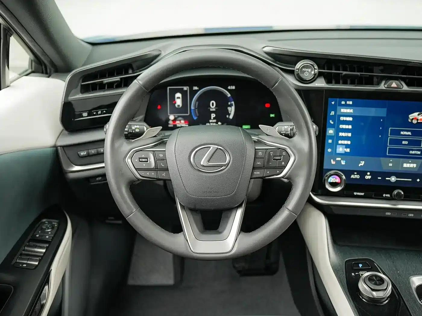 Lexus RZ 2023 450e AWD Luxury Edition — миниатюра 19