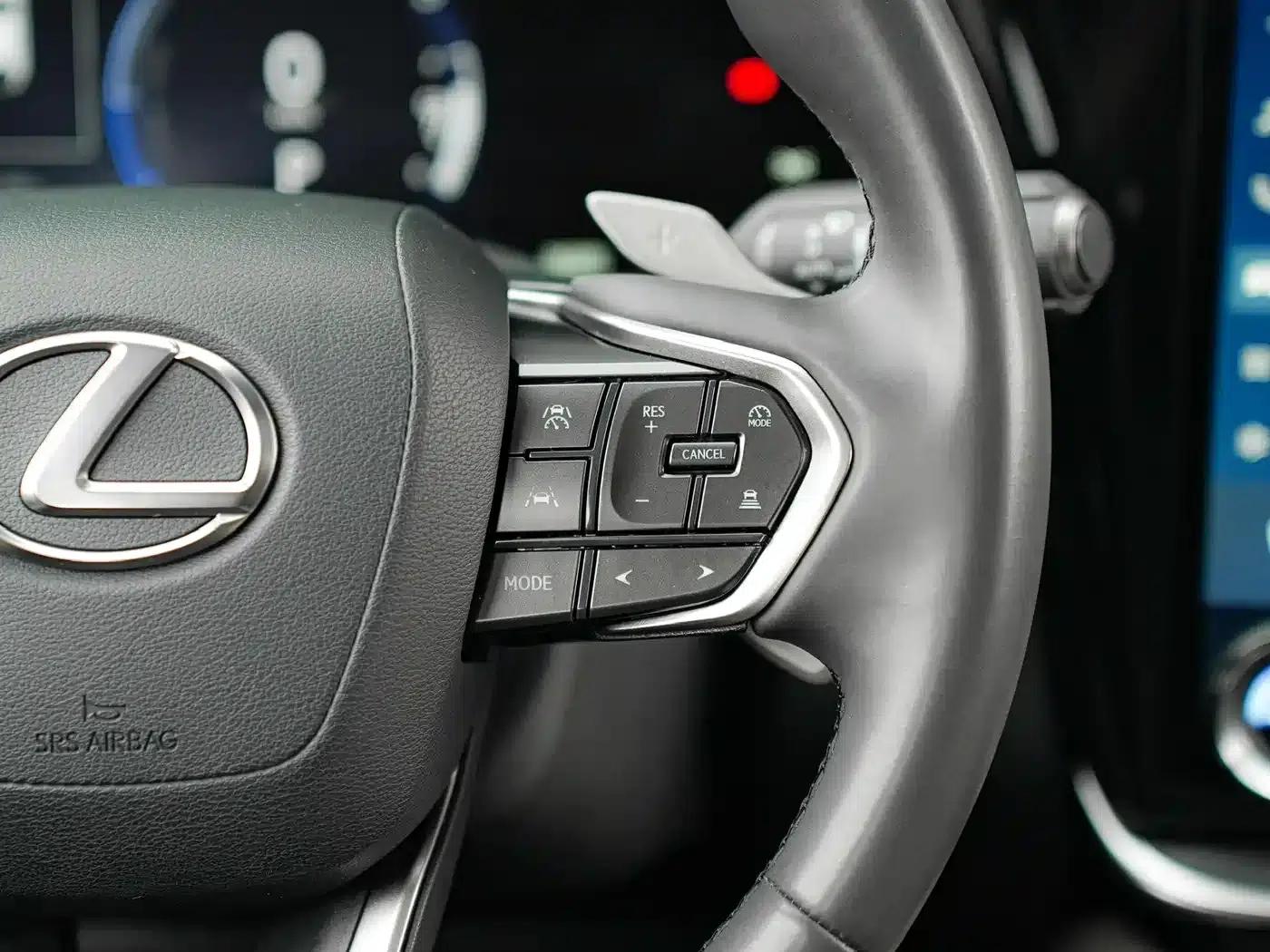 Lexus RZ 2023 450e AWD Luxury Edition — миниатюра 20