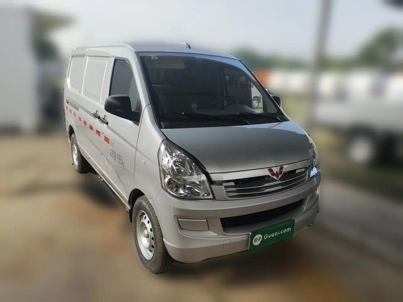 Wuling Rongguang S 2023 1.5L Basic Enclosed-Window Vehicle 2 Seats — миниатюра 3