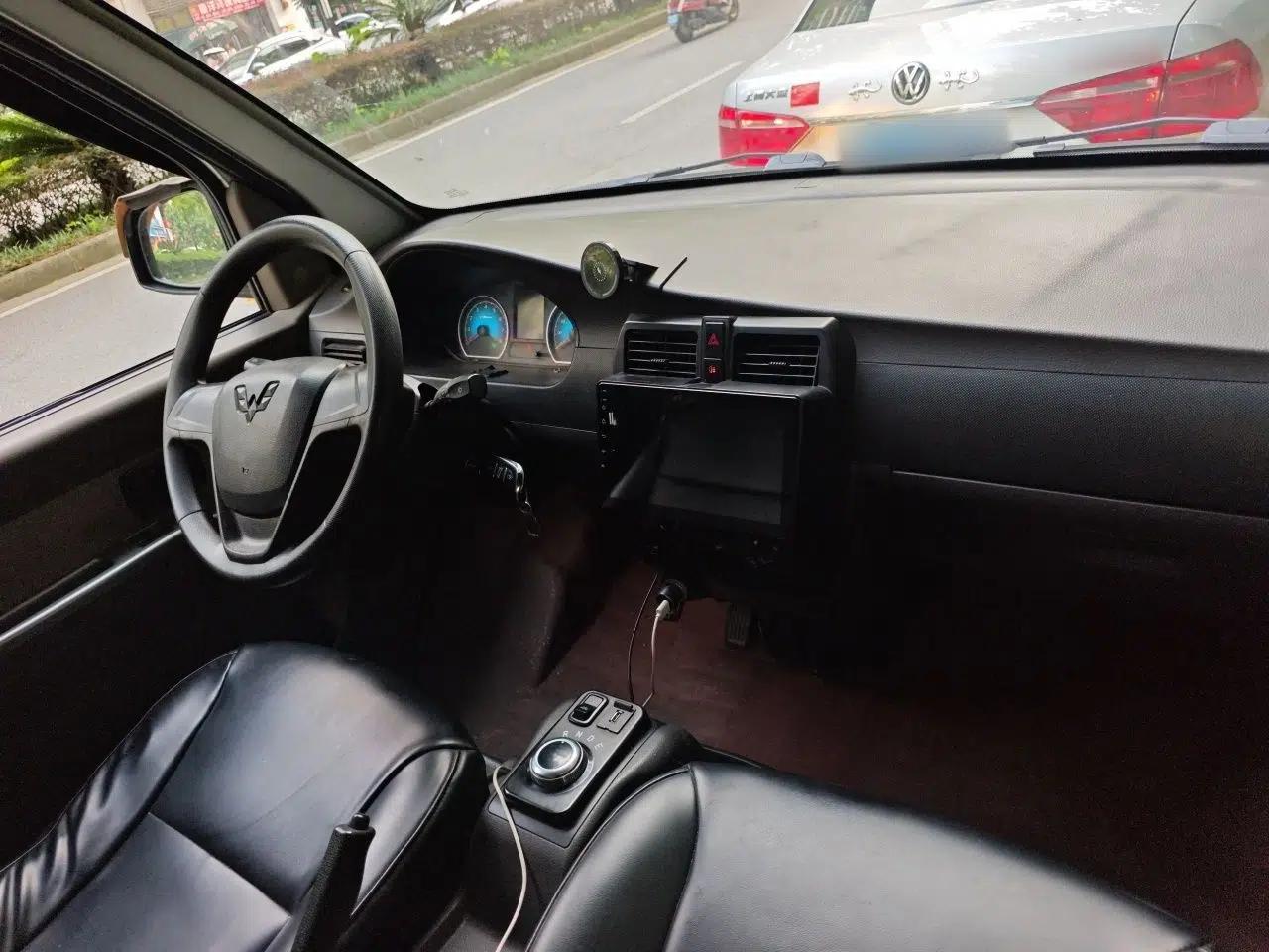 Wuling EV50 2020 Pure Electric Van Logistics Vehicle – Penghui Non-Heated Battery — миниатюра 9