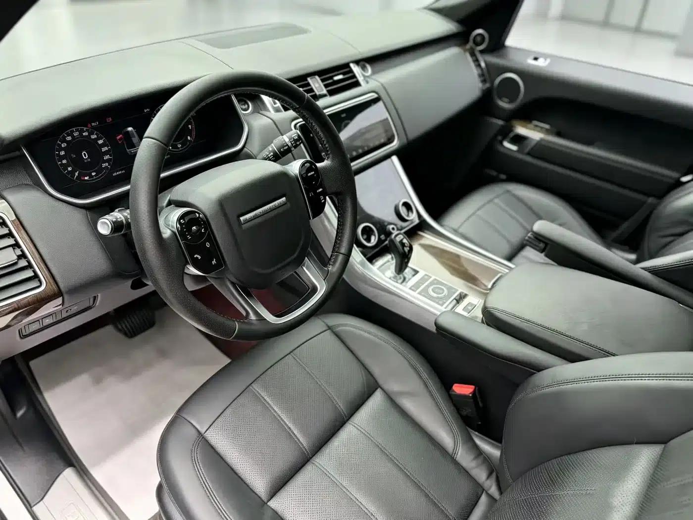 Range Rover Sport Hybrid 2018 P400e — миниатюра 3