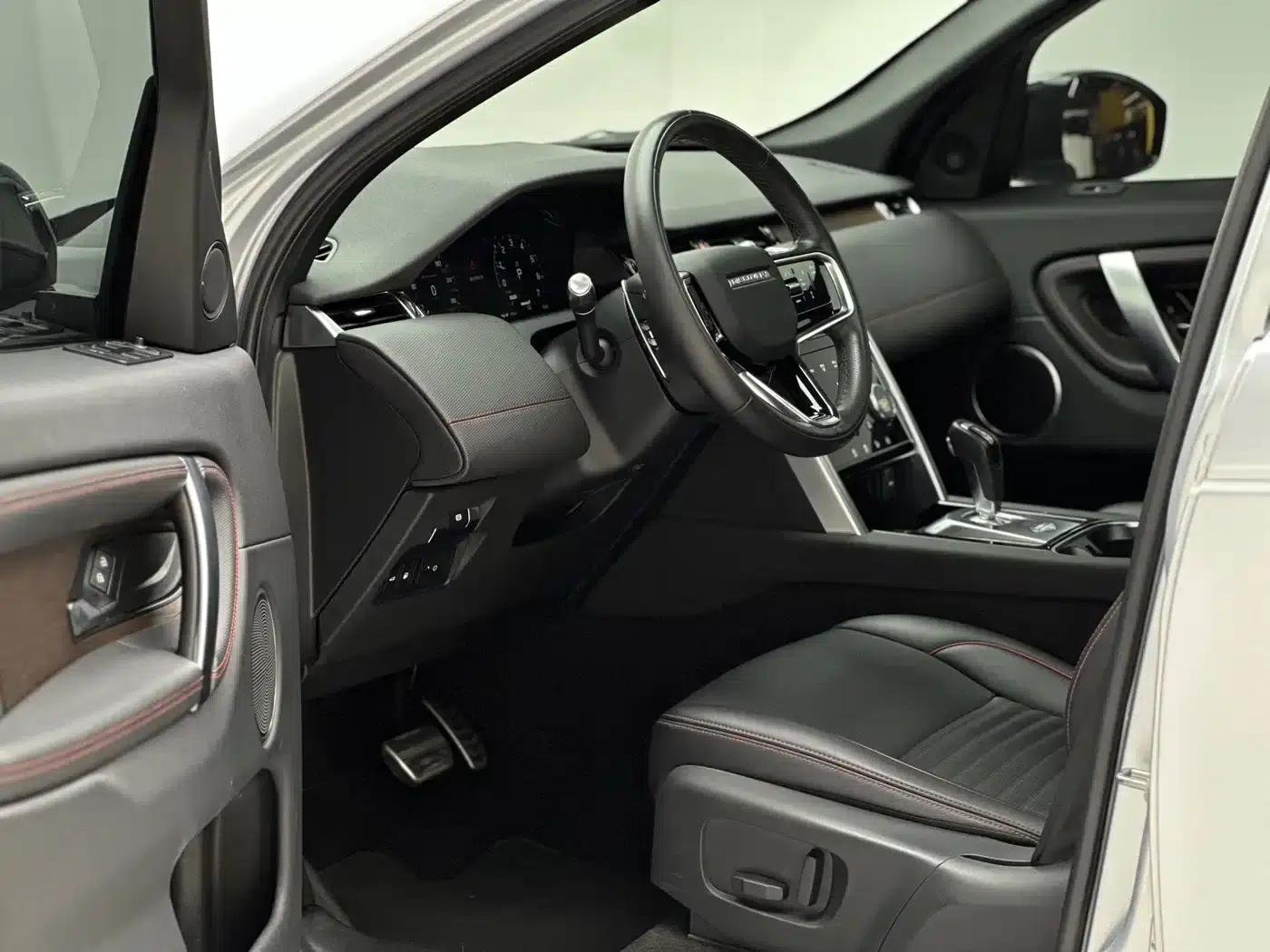 Discovery Sport New Energy 2022 Facelift P300e Plug-in Electric Hybrid — миниатюра 13