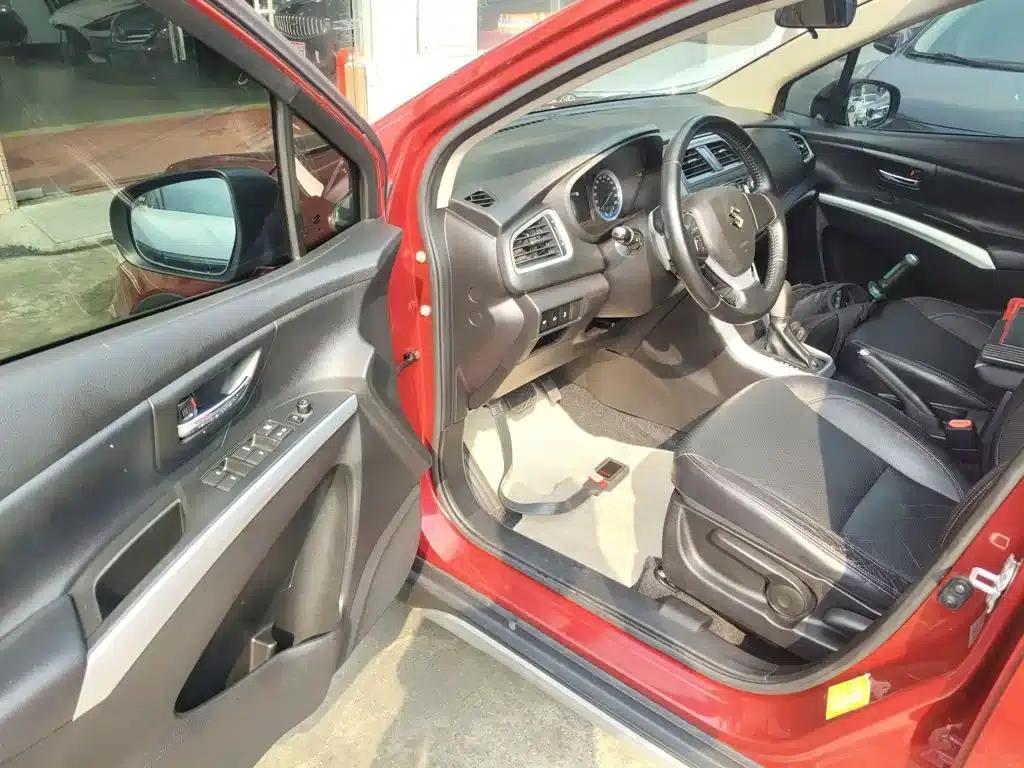 Vitara 2014 1.6L CVT 2WD Elite — миниатюра 12