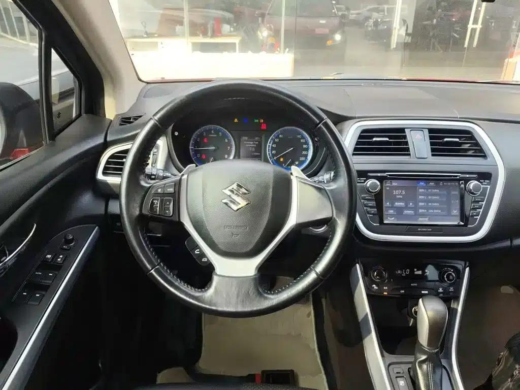 Vitara 2014 1.6L CVT 2WD Elite — миниатюра 7