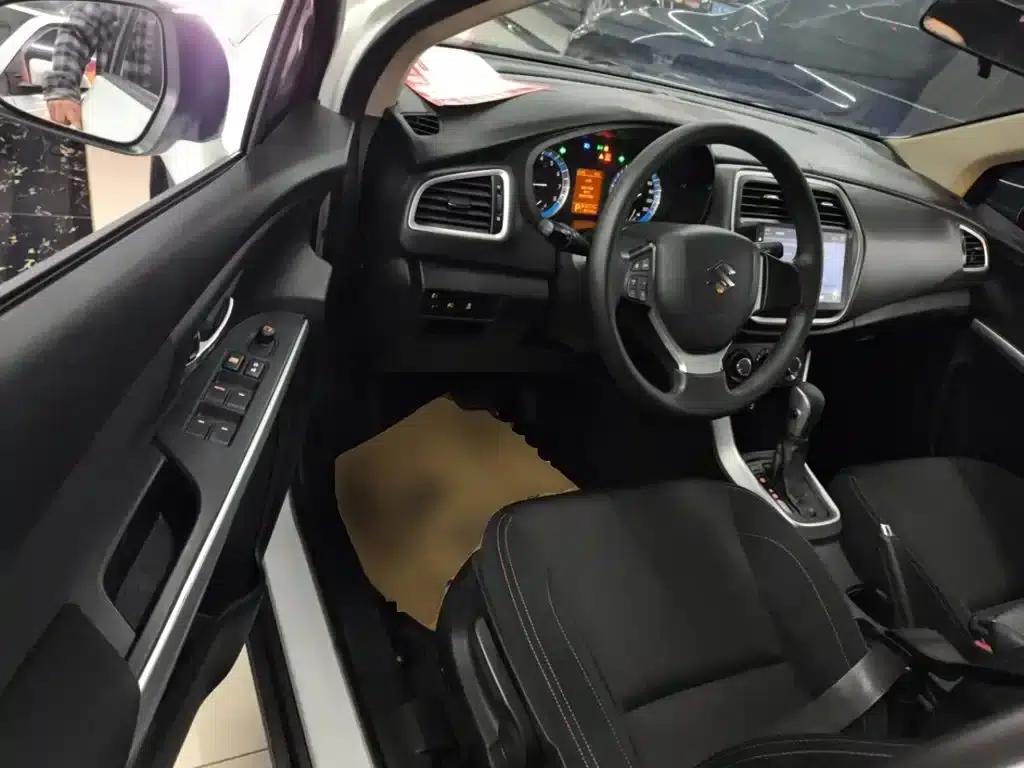 2014 Vitara 1.6L CVT 2WD Entry-level — миниатюра 12