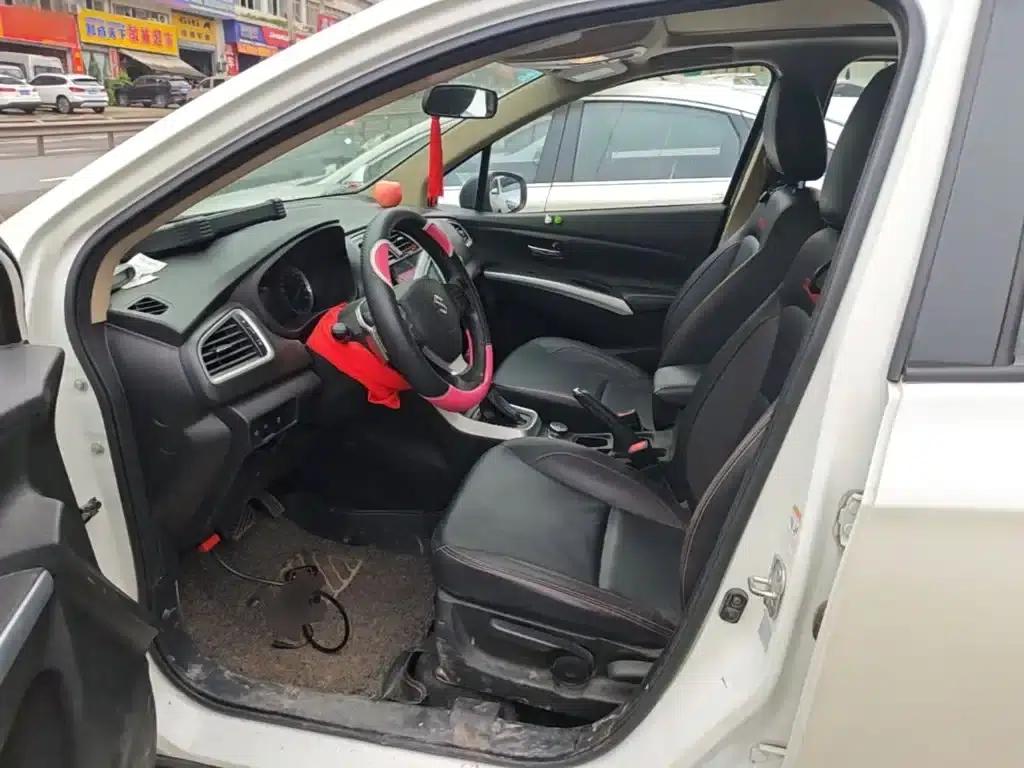 2015 Vitara 1.6L CVT 4WD Elite — миниатюра 15