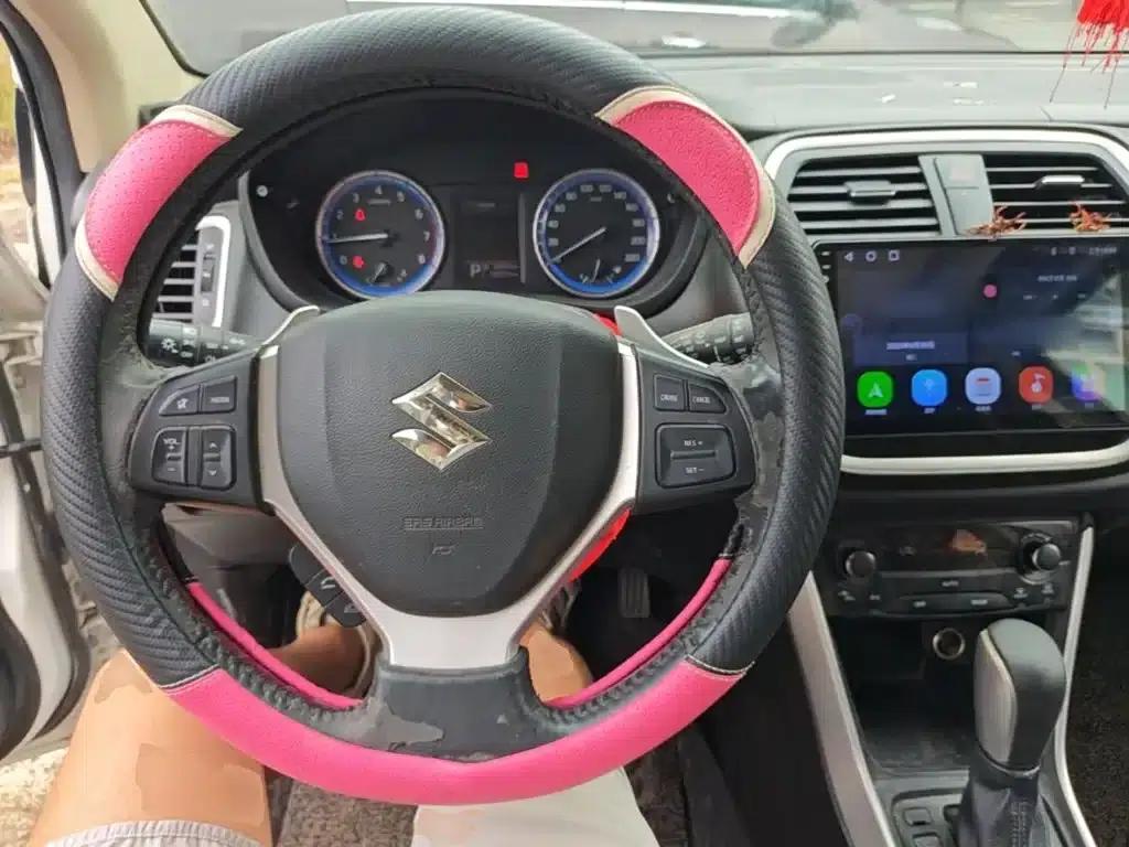 2015 Vitara 1.6L CVT 4WD Elite — миниатюра 10