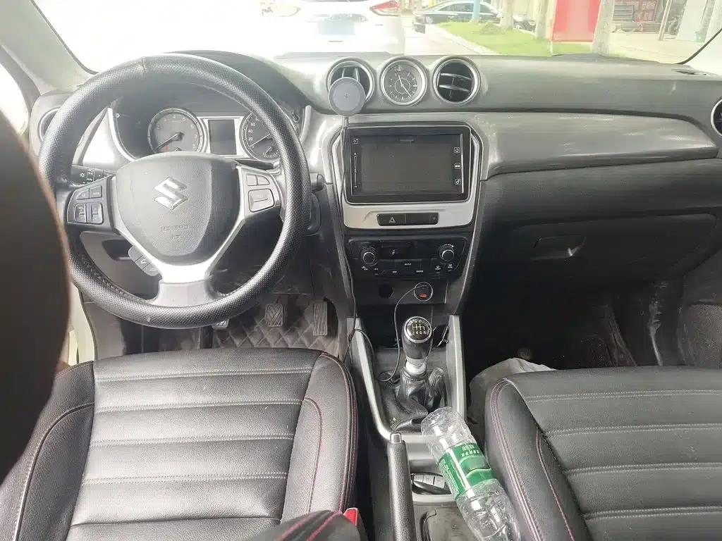 Vitara 2016 1.4T Manual 2WD Luxury — миниатюра 13