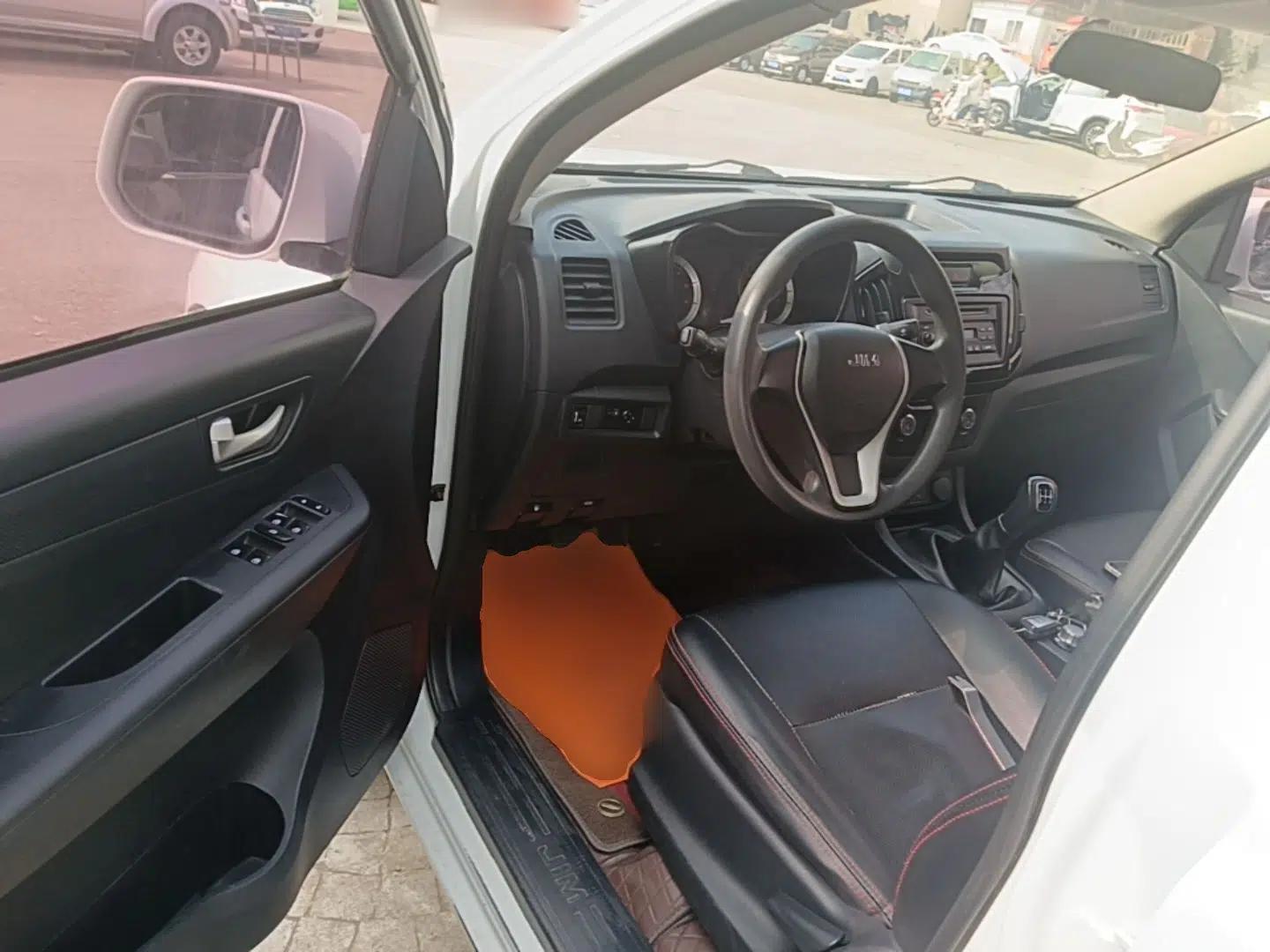 Isuzu JLM 2018 2.8T Classic Edition 4x4 Luxury Version JE493ZLQ5F — миниатюра 18