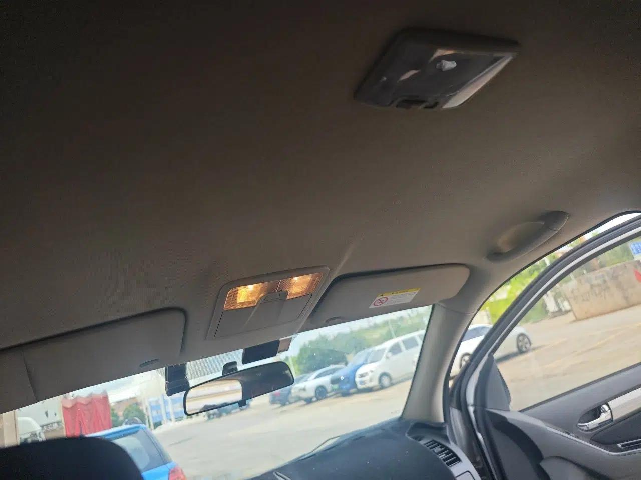 Isuzu D-MAX 2018 3.0T Four-Wheel Drive Manual Base Version 4JJ1-TC HI — миниатюра 18