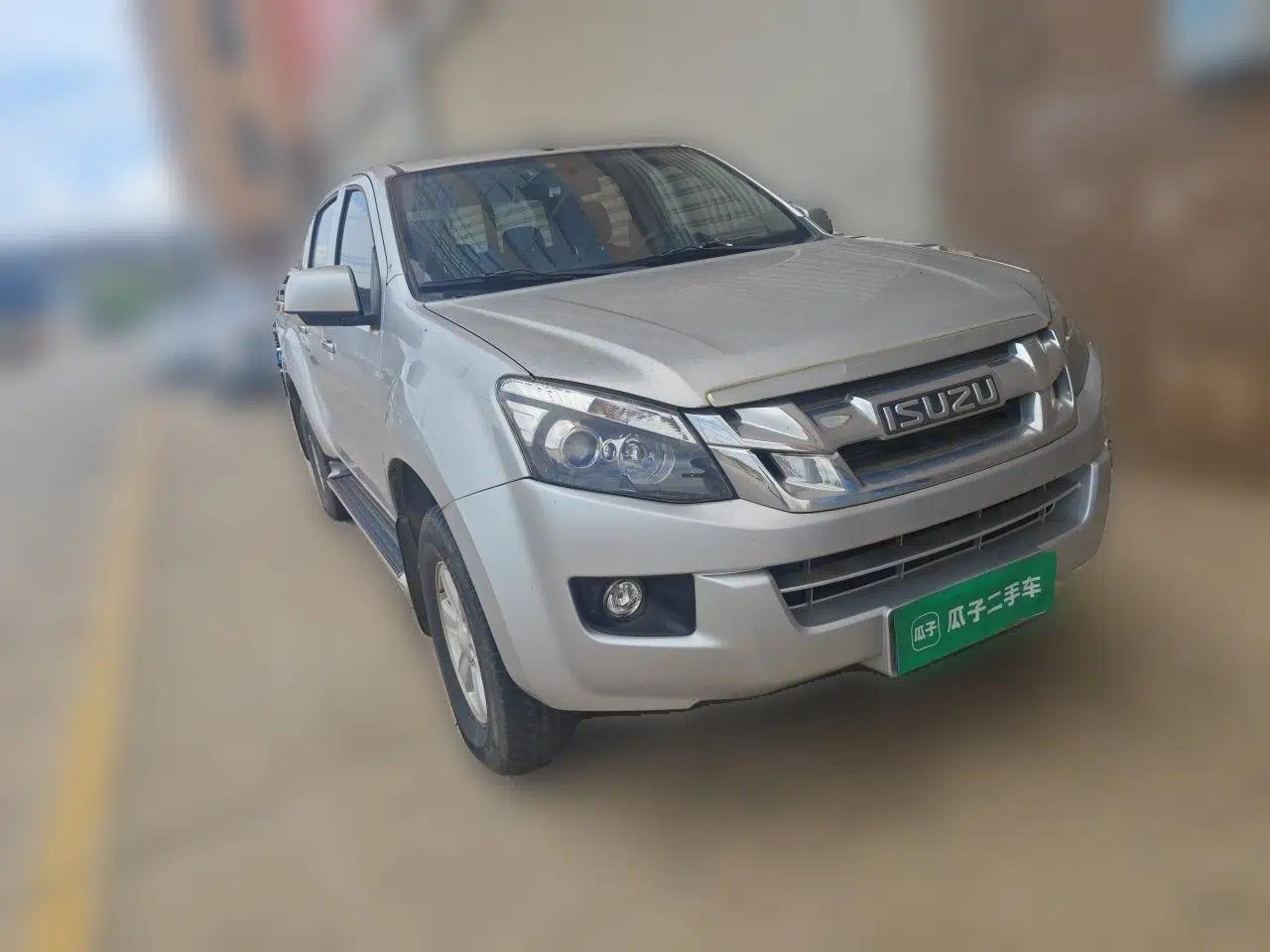 Isuzu D-MAX 2018 3.0T Four-Wheel Drive Manual Base Version 4JJ1-TC HI — миниатюра 3