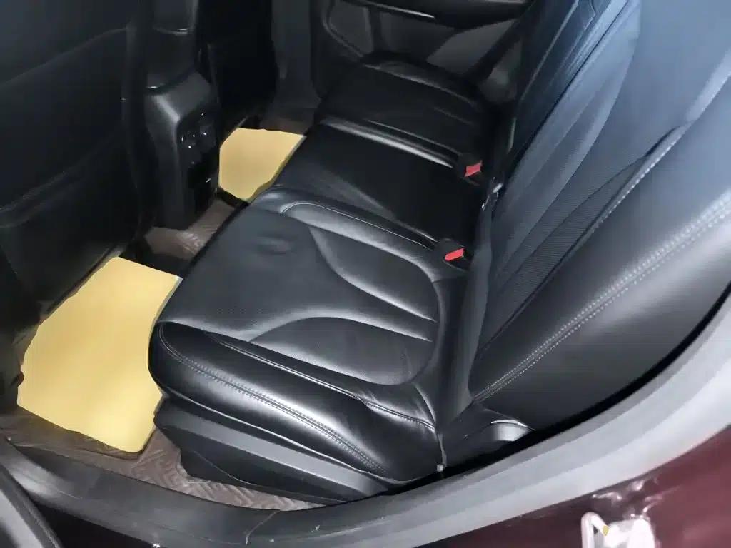 Lincoln MKC 2017 2.0T AWD Premium Edition — миниатюра 17