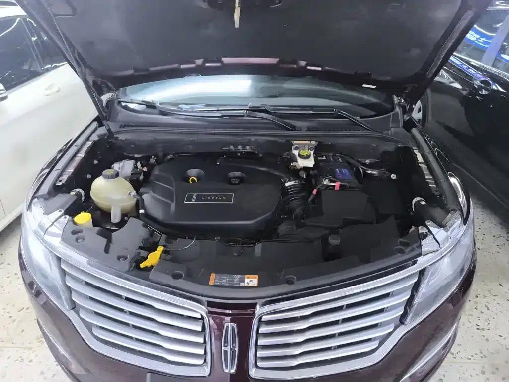 Lincoln MKC 2017 2.0T AWD Premium Edition — миниатюра 20