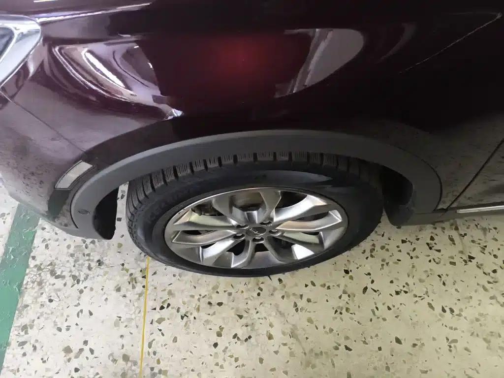 Lincoln MKC 2017 2.0T AWD Premium Edition — миниатюра 23