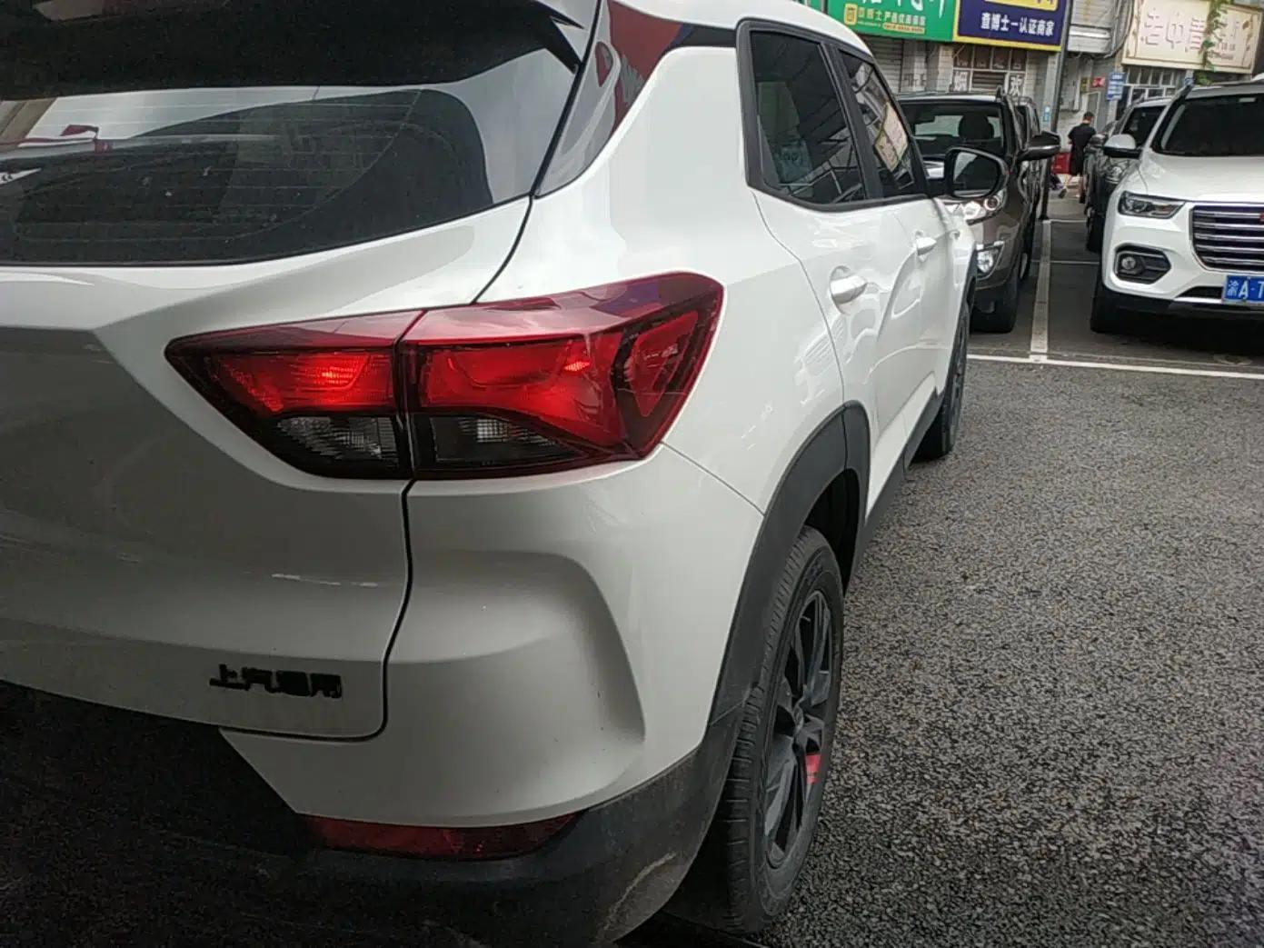 Chevrolet Trailblazer 2019 435T Redline CVT Two-Wheel-Drive Sharp Edition China VI Standard — миниатюра 9