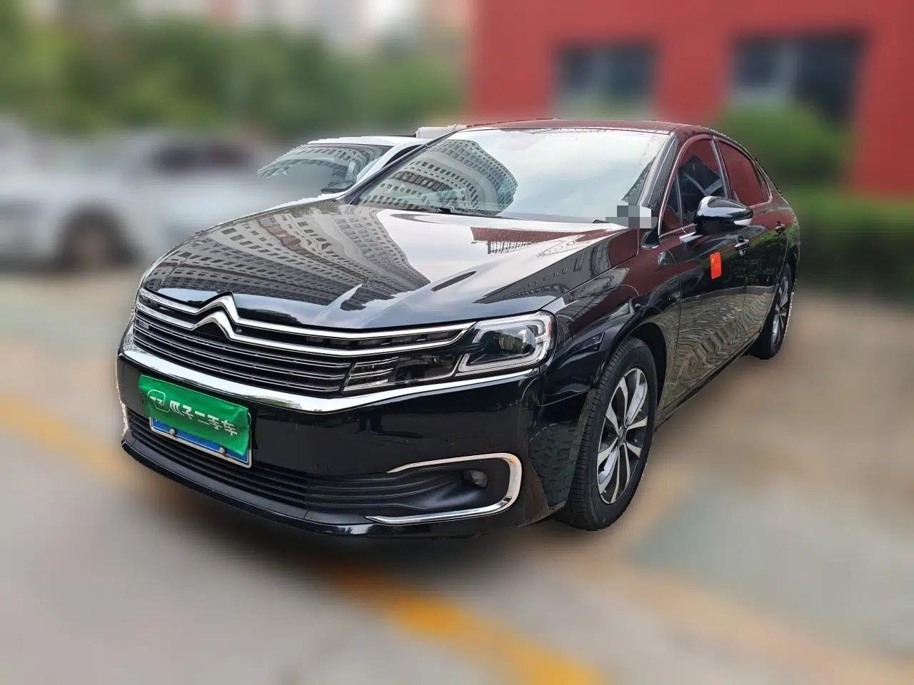 Citroen C6 Citroën C6 2020, 400THP Government & Corporate Edition, five-seater — миниатюра 1