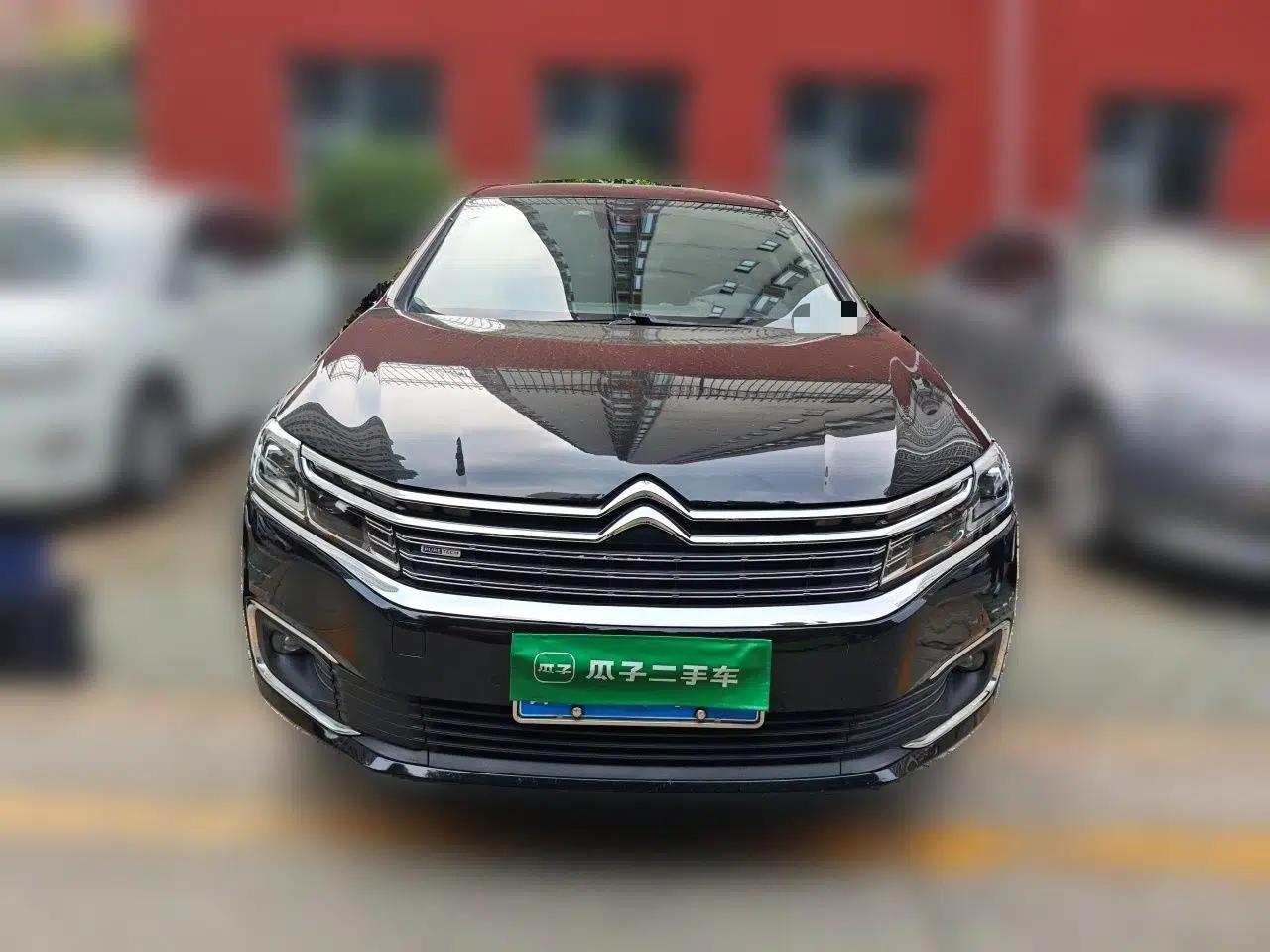 Citroen C6 Citroën C6 2020, 400THP Government & Corporate Edition, five-seater — миниатюра 2