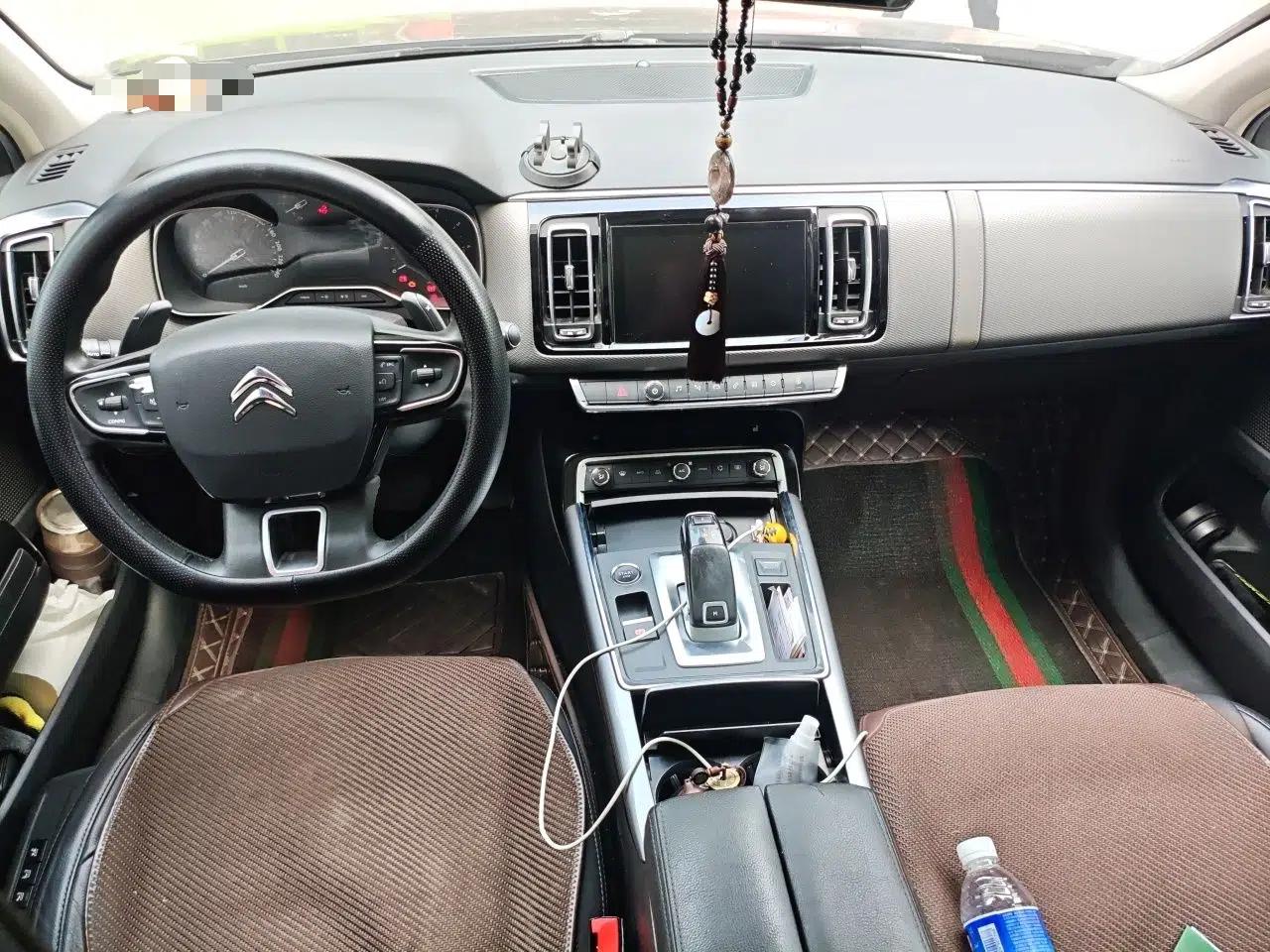 Citroen C6 Citroën C6 2020, 400THP Government & Corporate Edition, five-seater — миниатюра 9