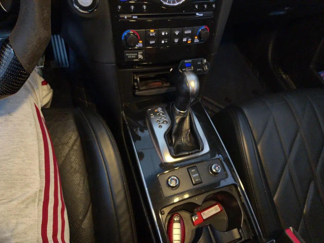 Infiniti QX70 2013 3.7L Supreme Edition — миниатюра 14