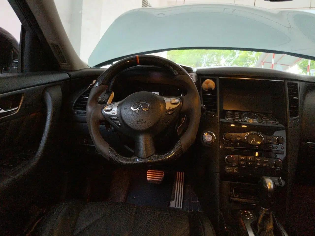 Infiniti QX70 2013 3.7L Supreme Edition — миниатюра 10