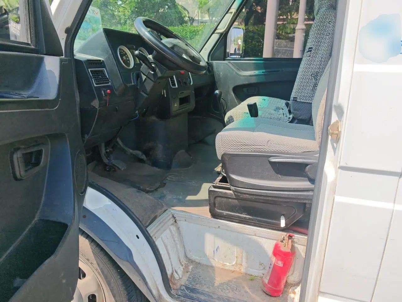 Iveco Daily 2017 2.5T A35 Low-Roof 5-7 Seater Passenger Van 47Z5 — миниатюра 16