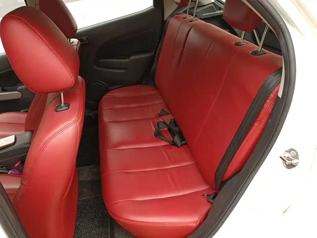 Mazda2 2012 Hatchback Dynamic 1.5L Automatic Value Edition — миниатюра 17