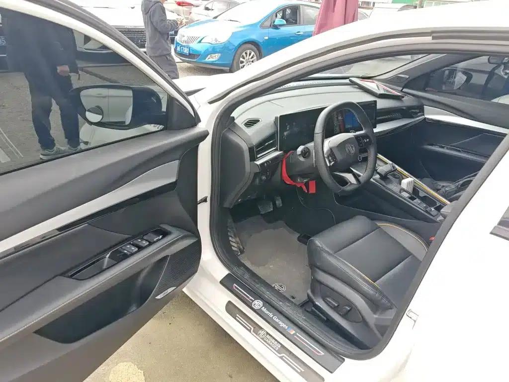 MG5 Scorpio 2022 1.5T Trophy Sport Luxury Edition — миниатюра 16