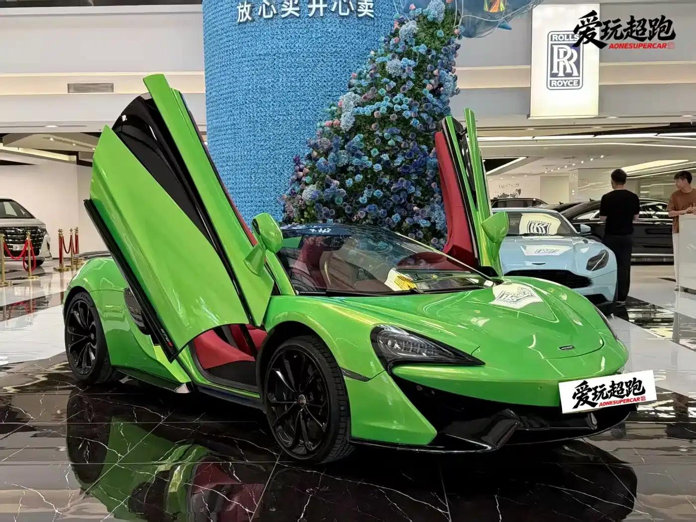 McLaren 570 2019 Model 570S 3.8T Spider — миниатюра 3