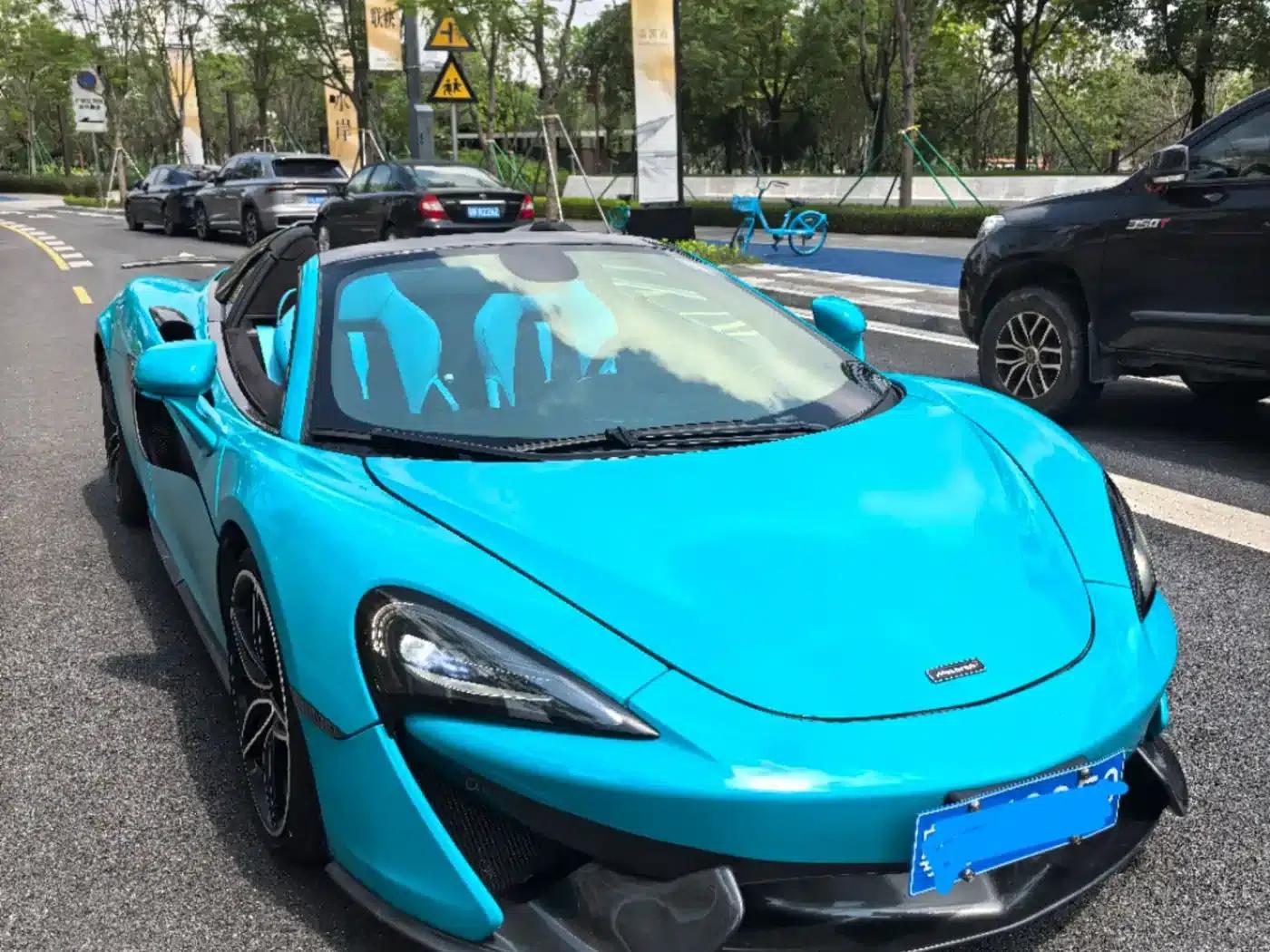 McLaren 570 2019 Model 570S 3.8T Spider — миниатюра 3