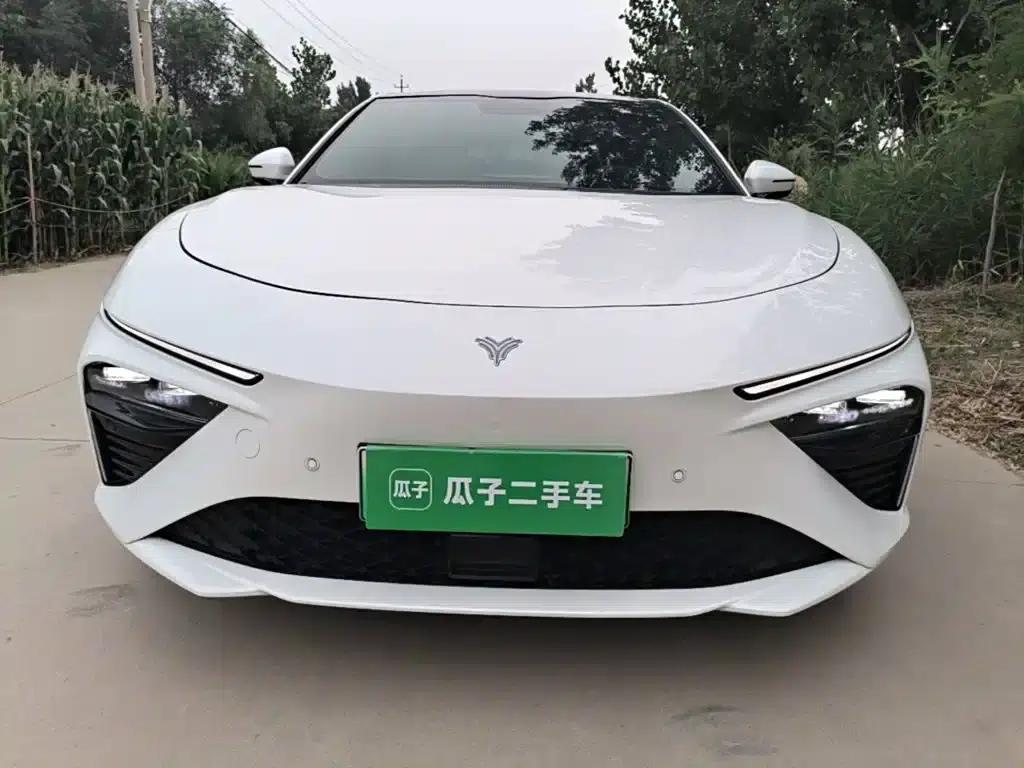 Nezha S 2024 Pure Electric 520km Rear-Wheel Drive Lite Edition — миниатюра 3
