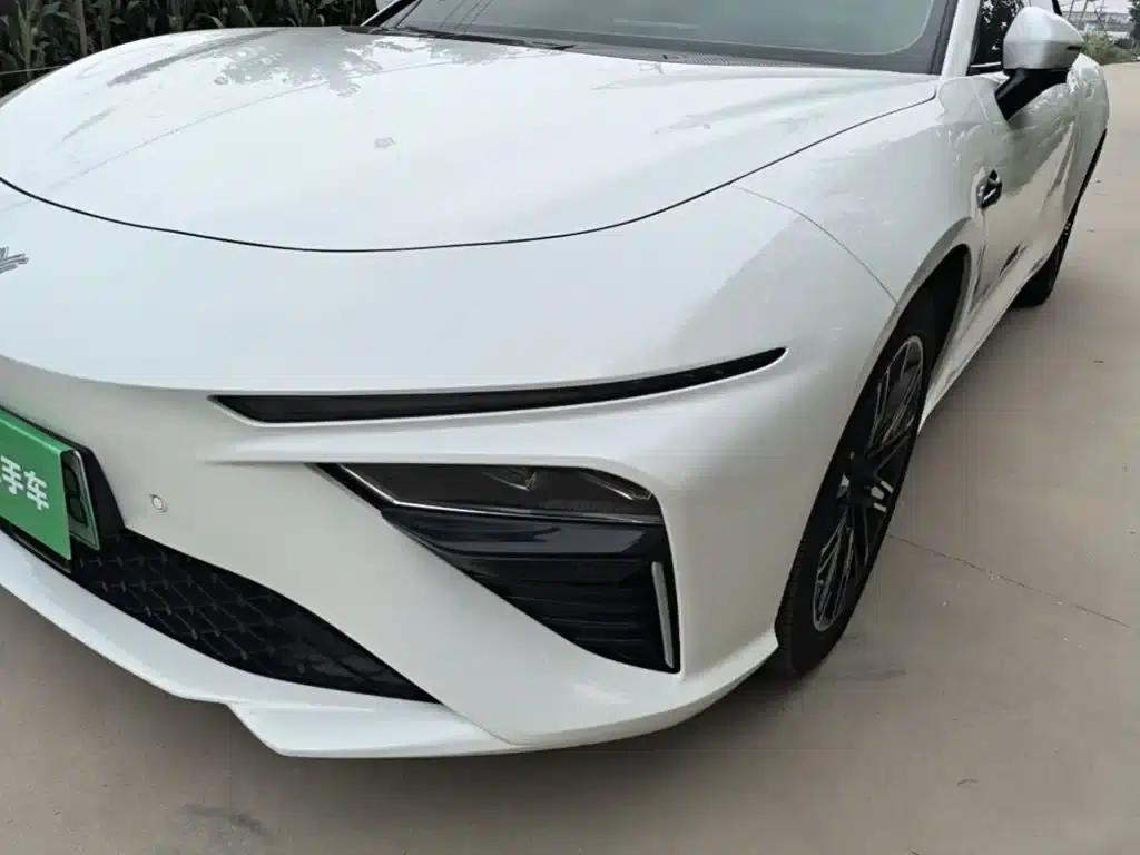 Nezha S 2024 Pure Electric 520km Rear-Wheel Drive Lite Edition — миниатюра 24