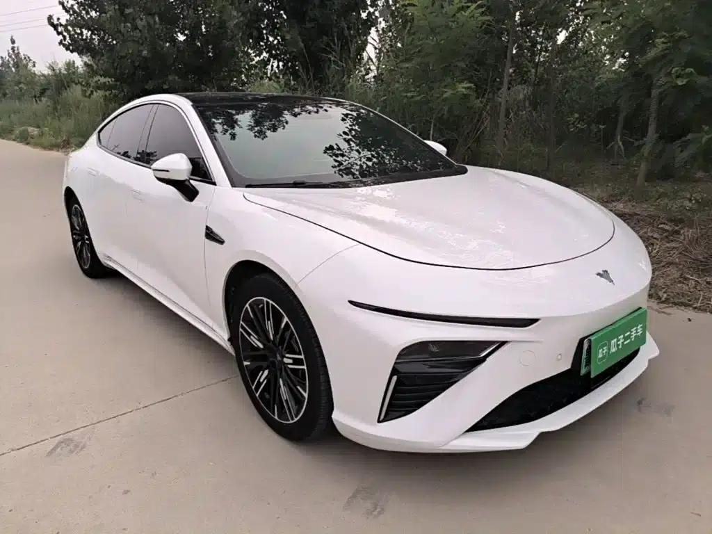 Nezha S 2024 Pure Electric 520km Rear-Wheel Drive Lite Edition — миниатюра 4