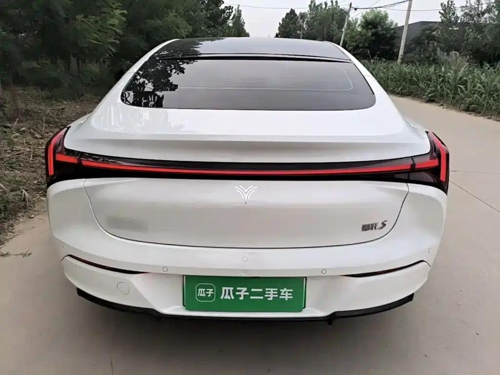 Nezha S 2024 Pure Electric 520km Rear-Wheel Drive Lite Edition — миниатюра 6
