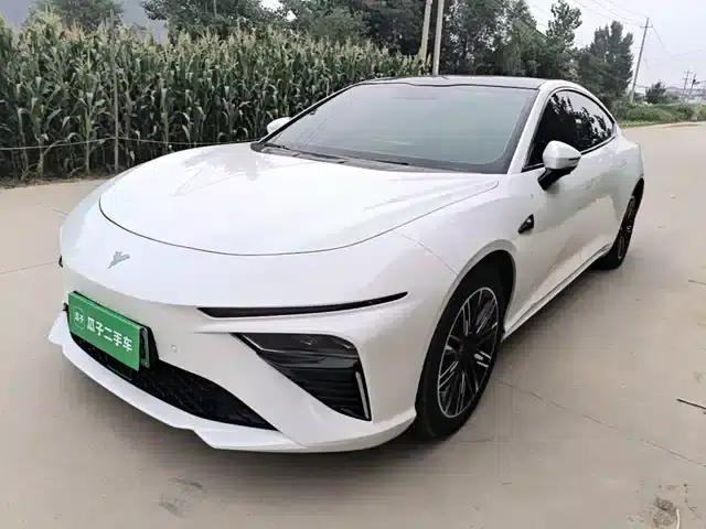 Nezha S 2024 Pure Electric 520km Rear-Wheel Drive Lite Edition