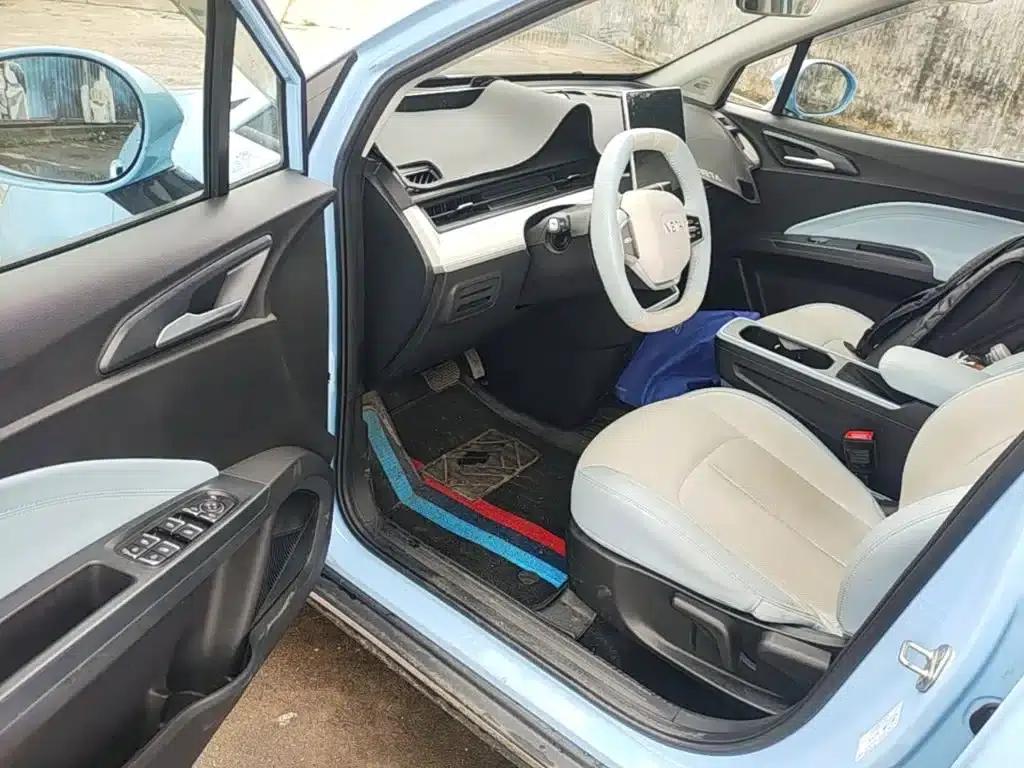 Nezha AYA 2023 Facelift 401 Lite — миниатюра 12