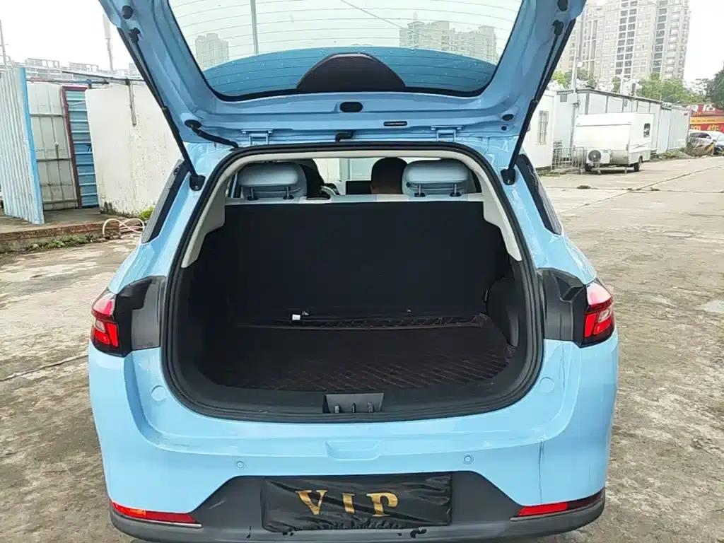 Nezha AYA 2023 Facelift 401 Lite — миниатюра 15