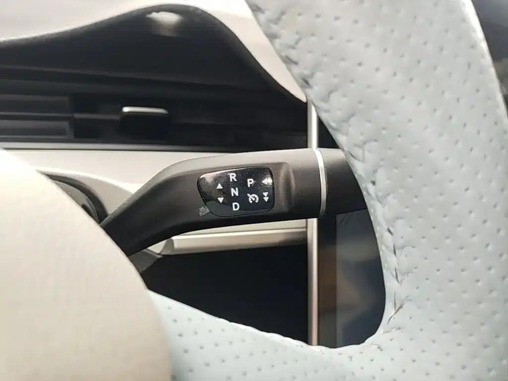Nezha AYA 2023 Facelift 401 Lite — миниатюра 10