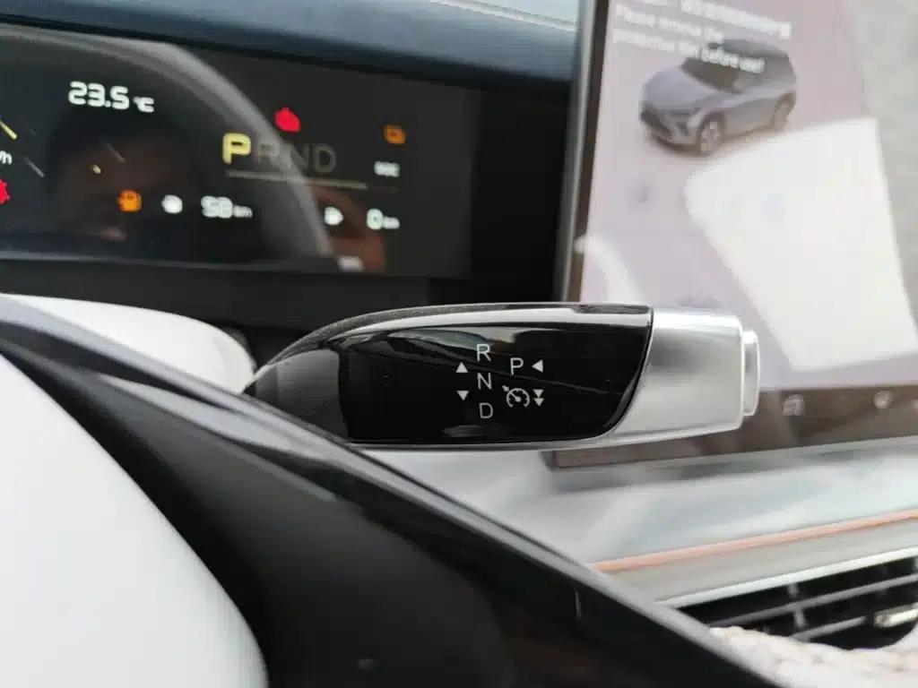 Nezha L 2024 Range Extended 310km Flash Charge Edition — миниатюра 14