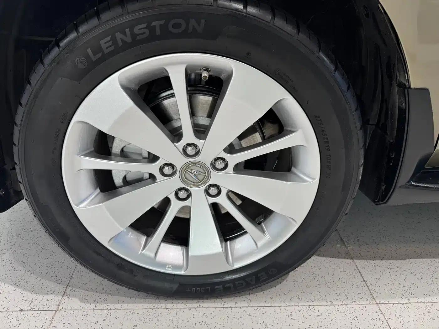 Acura MDX 2011 3.7 Comfort Sport Edition — миниатюра 12