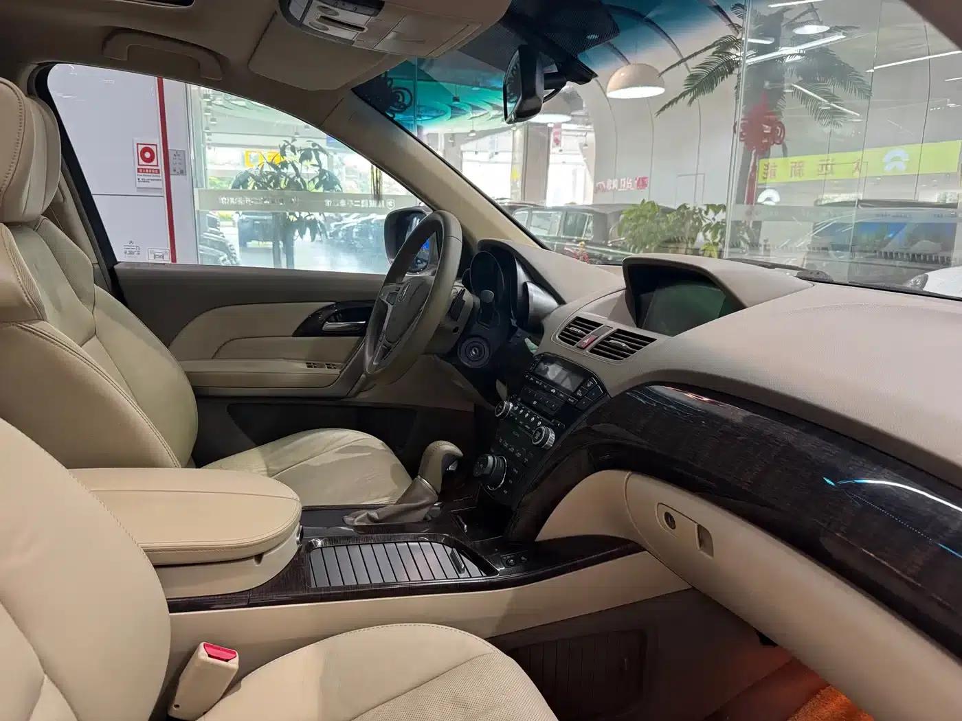 Acura MDX 2011 3.7 Comfort Sport Edition — миниатюра 9
