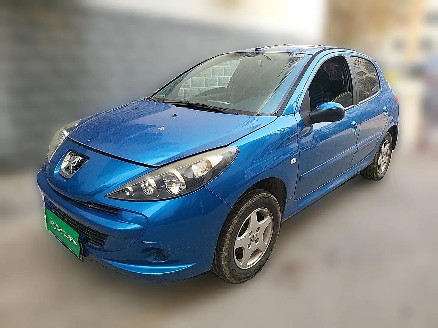 Peugeot 207 2011 Hatchback 1.4L Manual Yule Edition — миниатюра 1