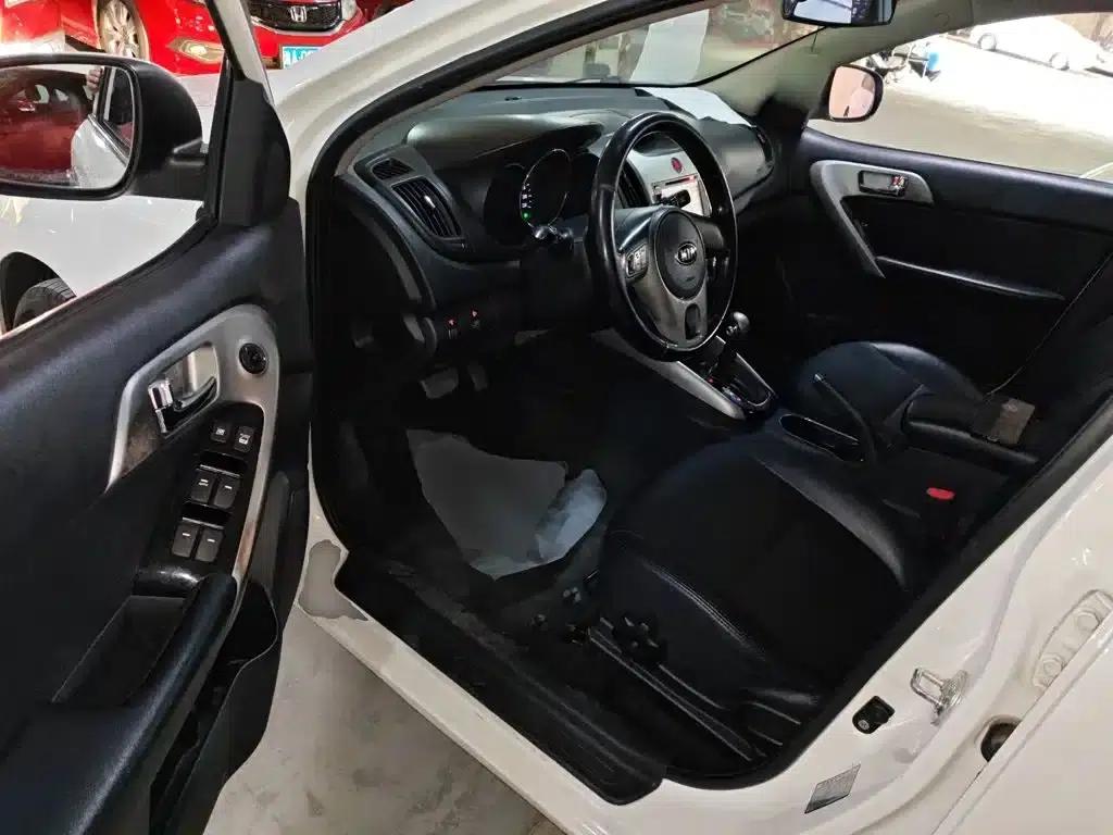 2014 Forte 1.6L AT GLS — миниатюра 12