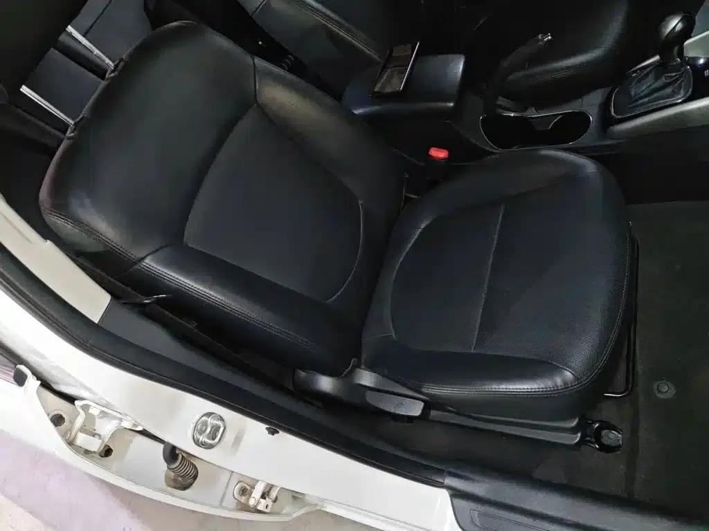 2014 Forte 1.6L AT GLS — миниатюра 20