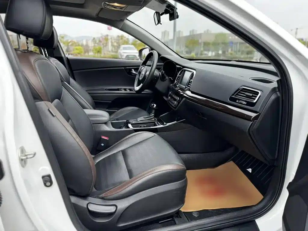 K5 2017 1.8L Automatic GLS — миниатюра 15