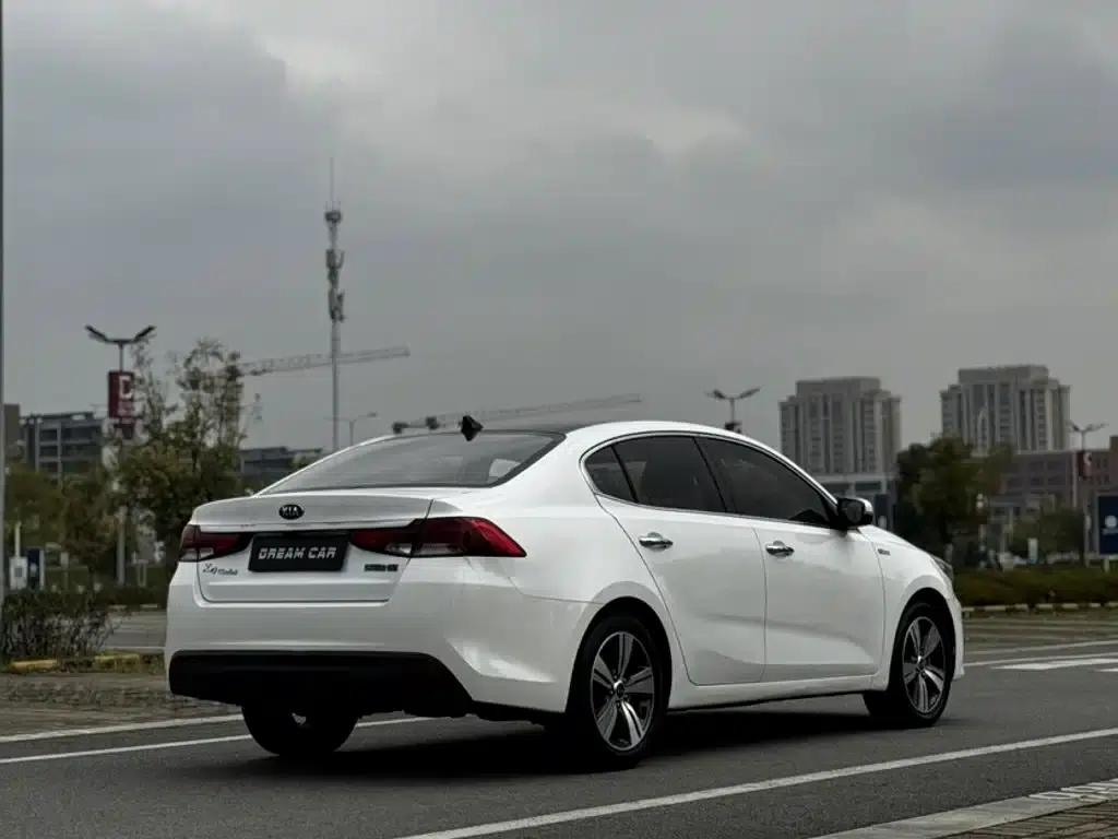 K5 2017 1.8L Automatic GLS — миниатюра 25