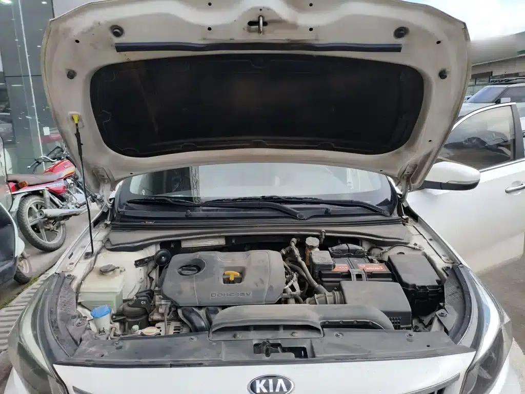 K5 2017 1.8L Automatic GLS — миниатюра 10