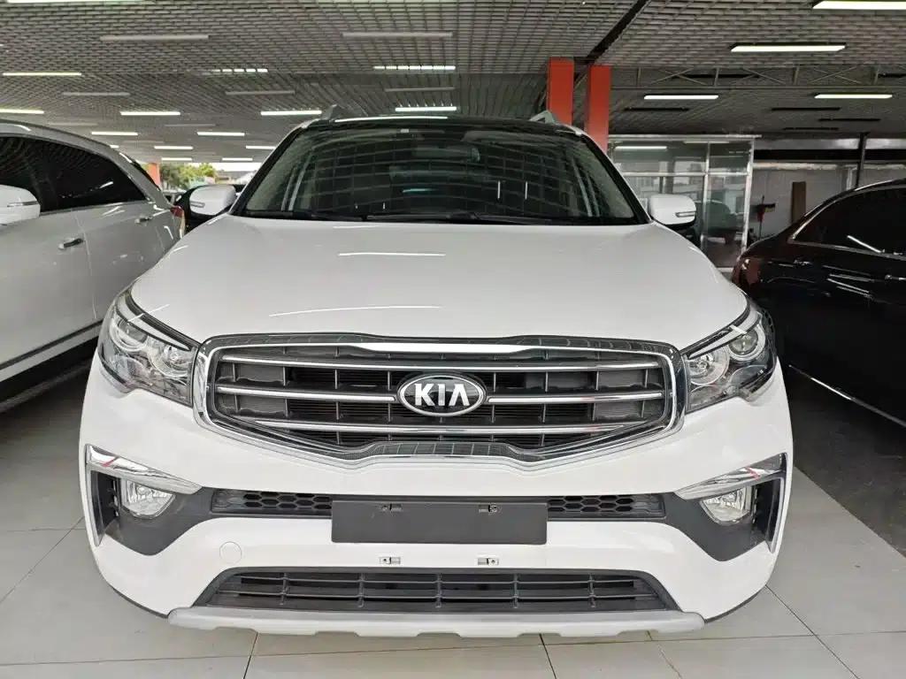Kia KX7 2017 2.0L Automatic 2WD GLS 5-seater — миниатюра 3
